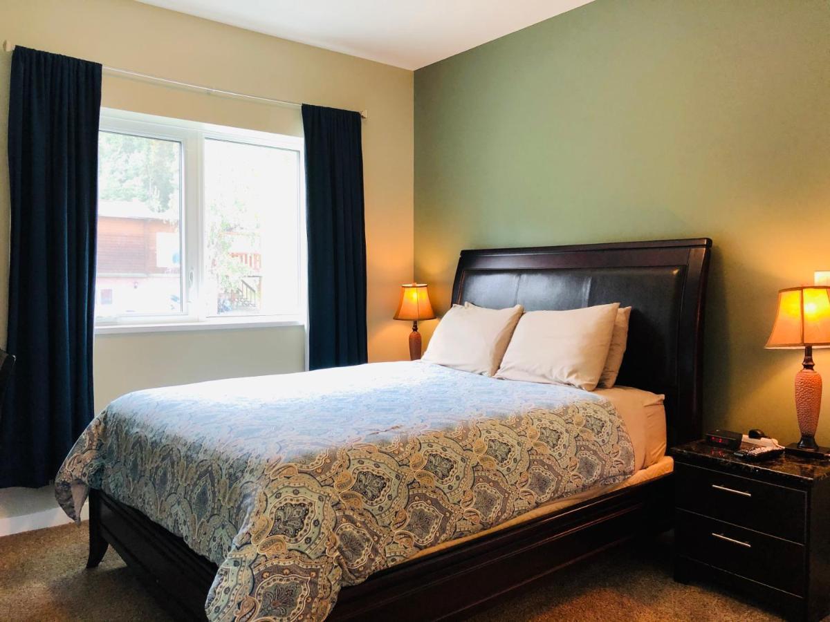 Downtown Whitehorse Deluxe 2 Bedroom Condo Buitenkant foto